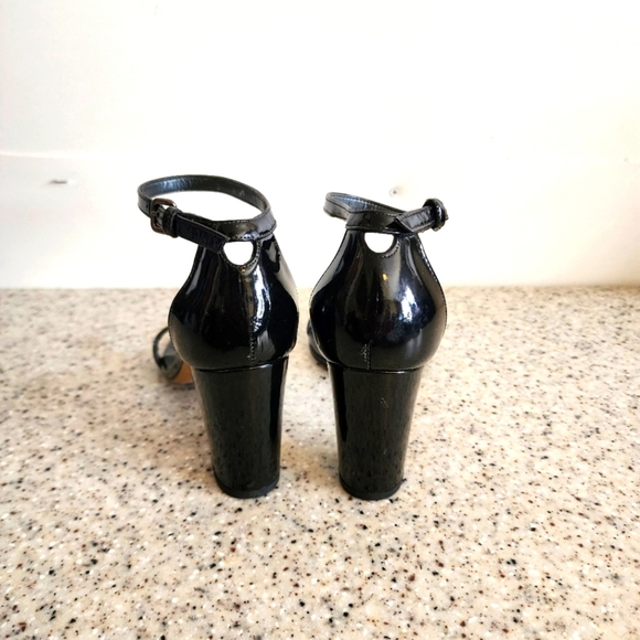 Stuart Weitzman Black Patent Heels - Picture 4 of 5